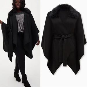 Torrid Tie front waist Black Fur Ruanda cape BNwT
